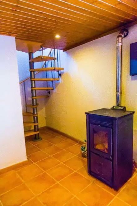 فيلا "Casa Do Avo Patricio" Mountain Experience Parada  المظهر الخارجي الصورة